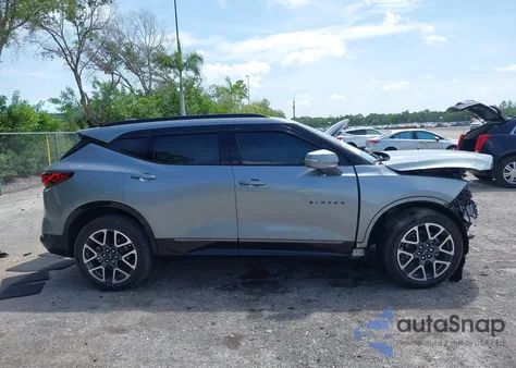 2025 Chevrolet Blazer Fwd Rs from USA, damaged, VIN 3GNKBERS6SS121669